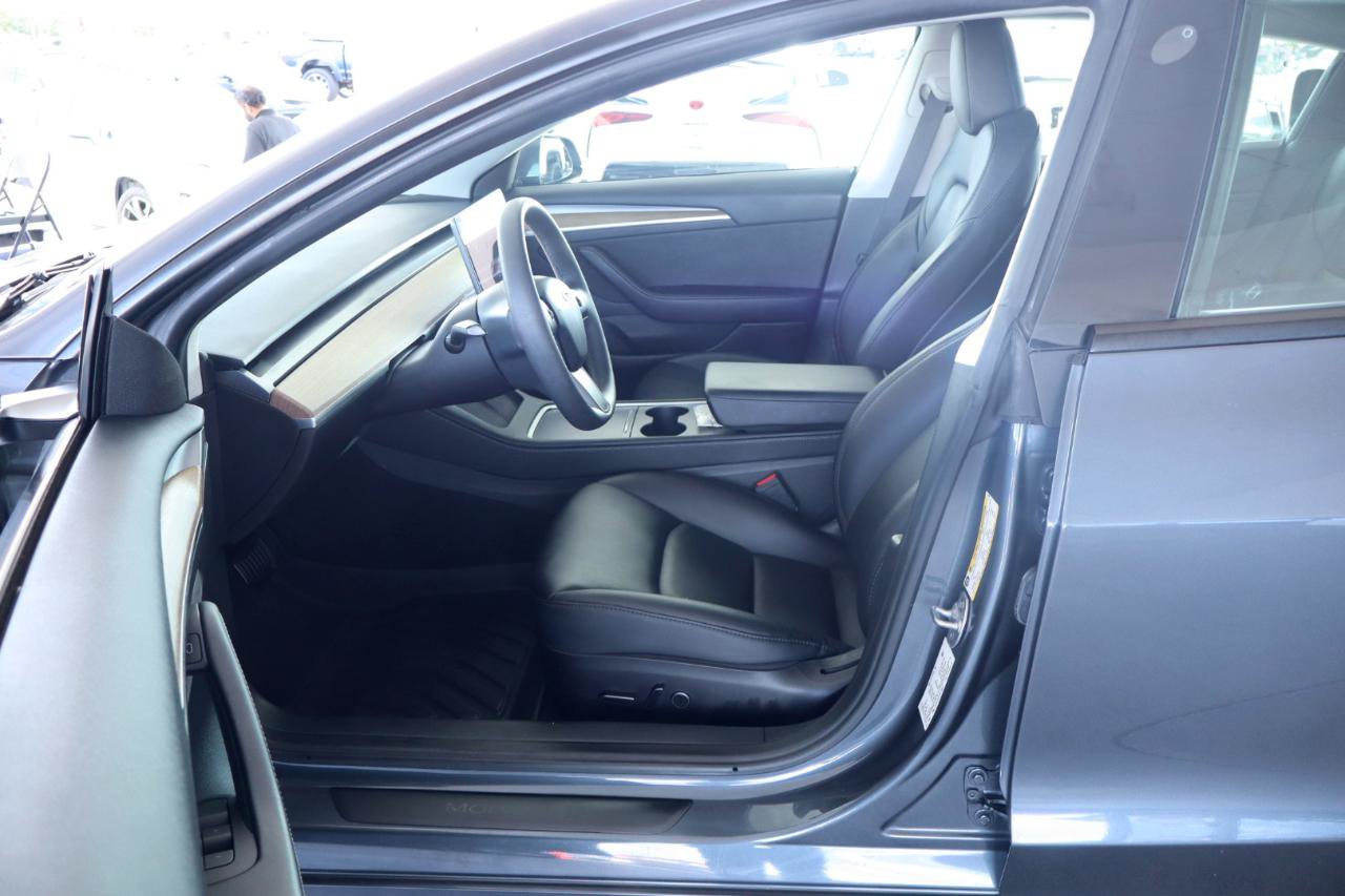 Used 2023 Tesla Model 3 Standard Range RWD image 15