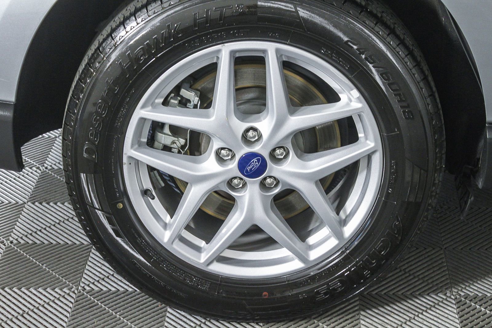 Used 2022 Ford Edge SEL image 11