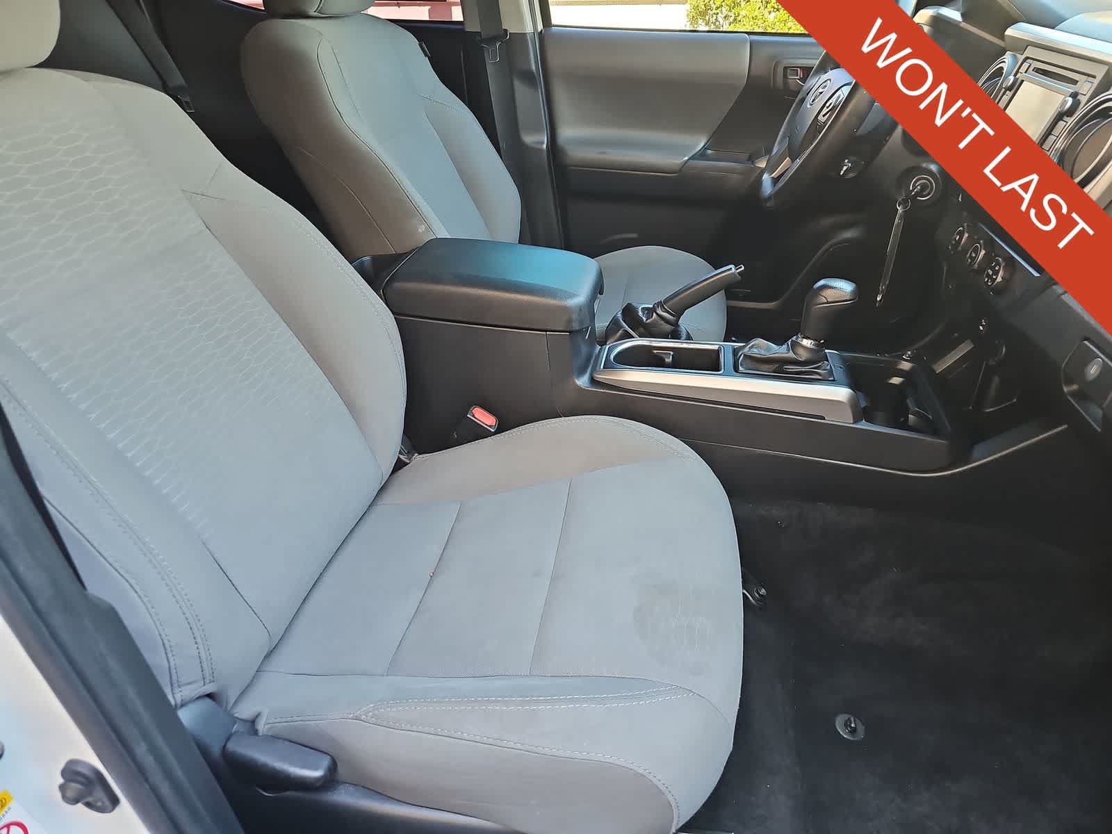 Used 2019 Toyota Tacoma SR5 RWD image 18