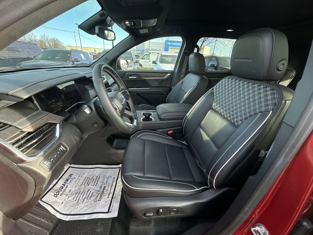 Used 2024 GMC Acadia Denali w/ LPO, Floor Liner Package AWD/4WD image 11
