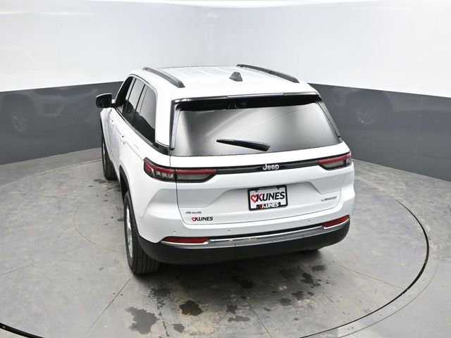New 2026 Jeep Grand Cherokee Laredo X AWD/4WD image 34