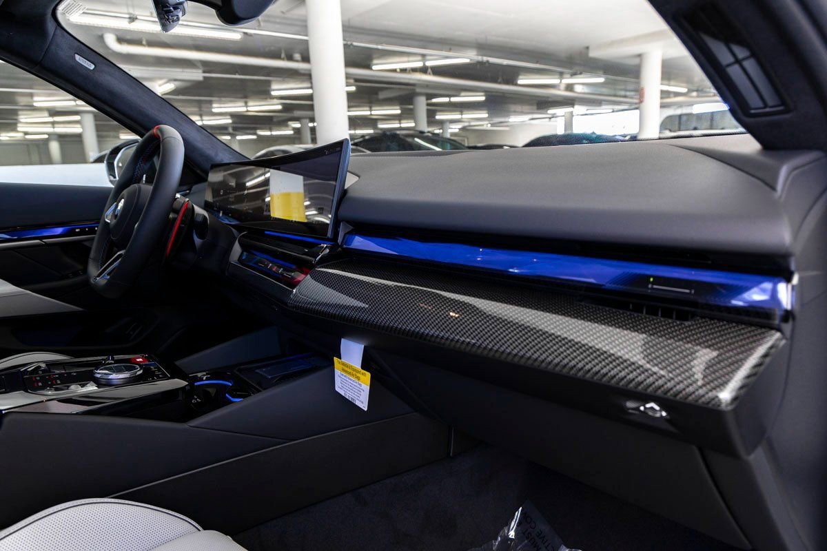New 2026 BMW M5 w/ Carbon Package image 39