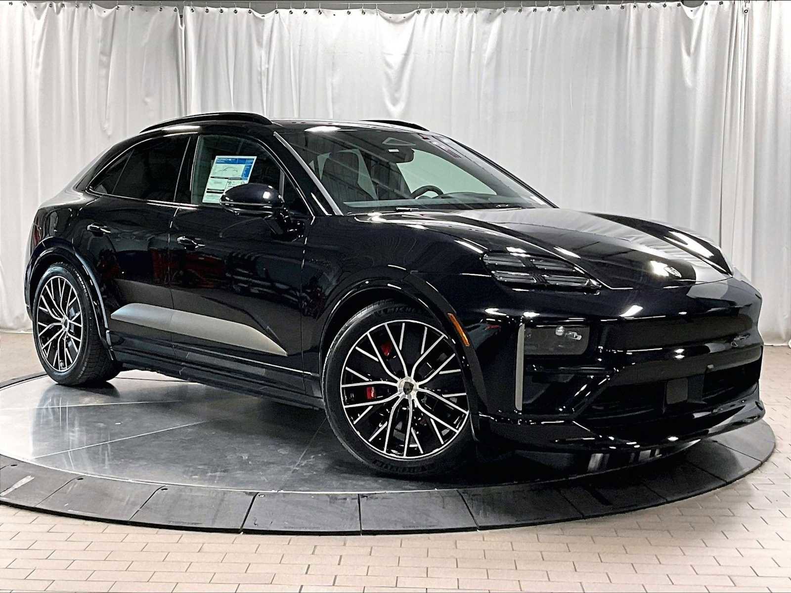 New 2026 Porsche Macan Turbo Electric image 9