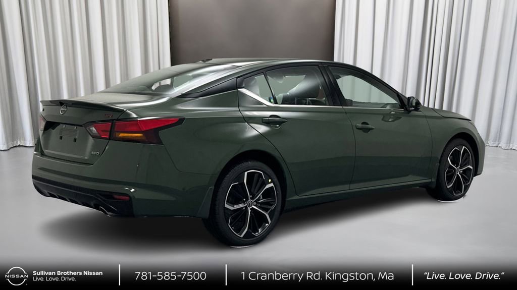 New 2026 Nissan Altima 2.5 SR w/ SR Premium Package AWD/4WD image 5