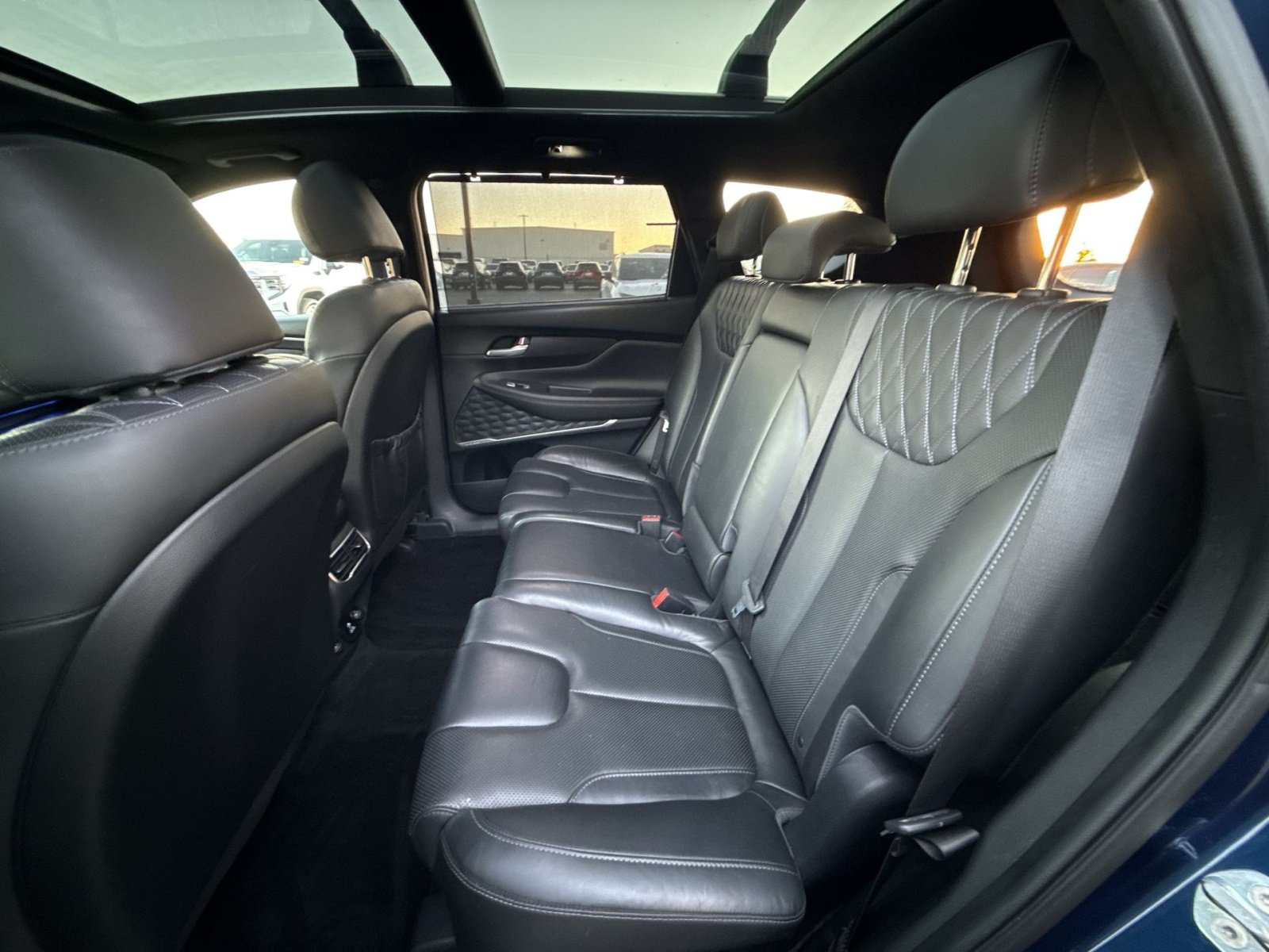 Used 2022 Hyundai Santa Fe Calligraphy AWD/4WD image 26