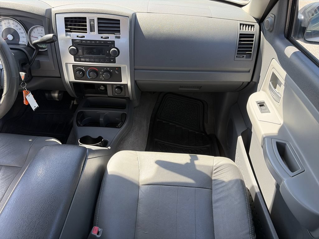 Used 2005 Dodge Dakota Laramie AWD/4WD image 16