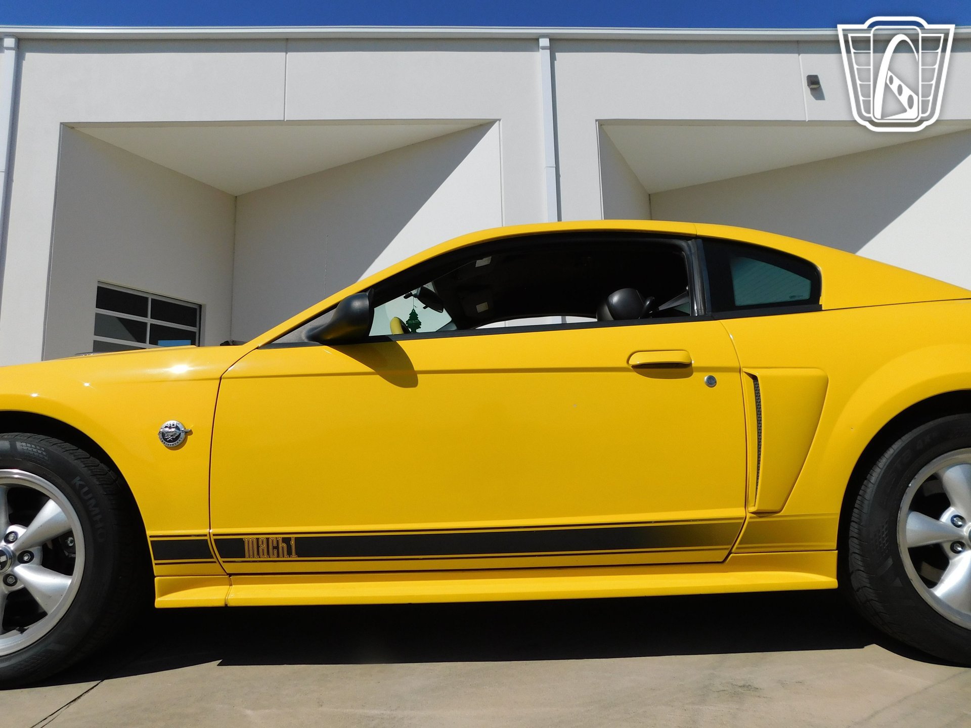 Used 2004 Ford Mustang Mach 1 RWD image 12