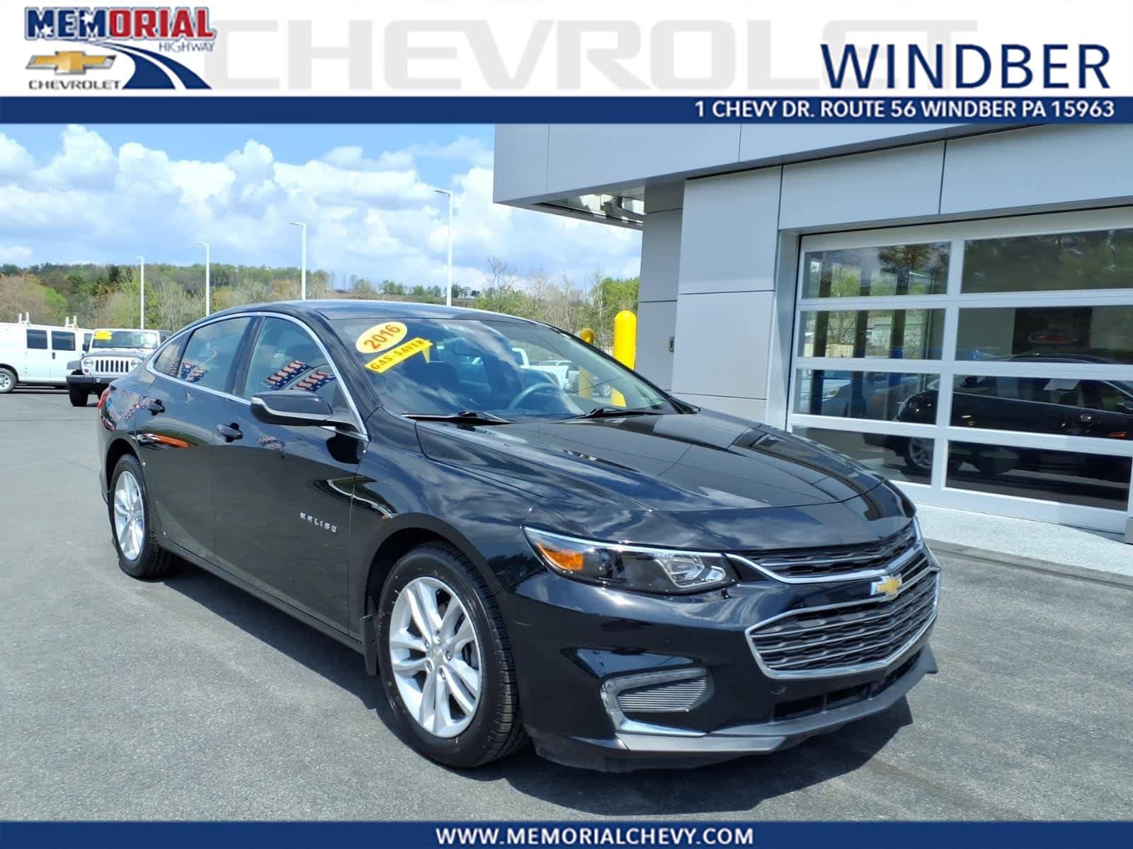 Used 2016 Chevrolet Malibu LT FWD image 1