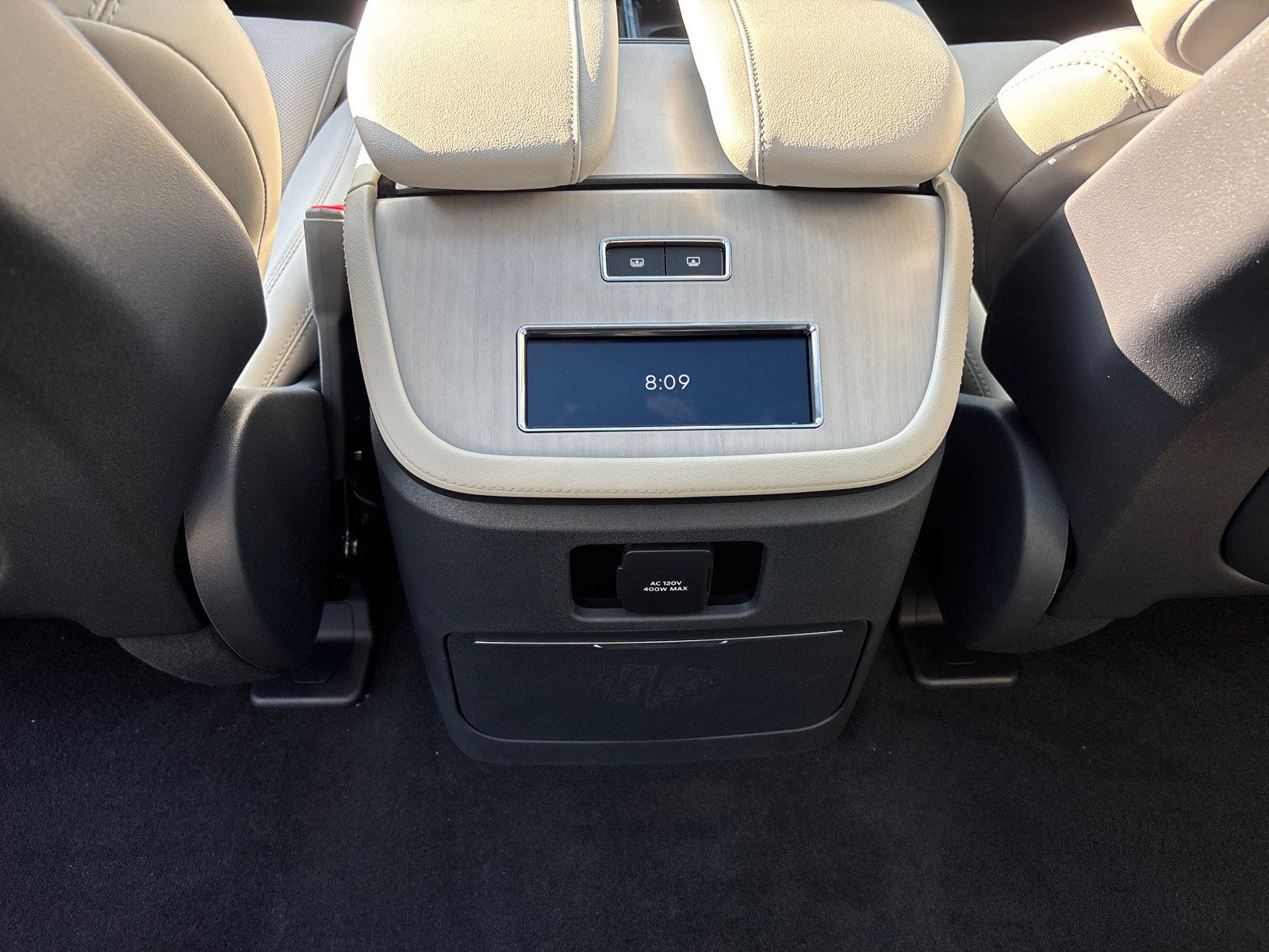 New 2025 Lincoln Navigator L Reserve image 32