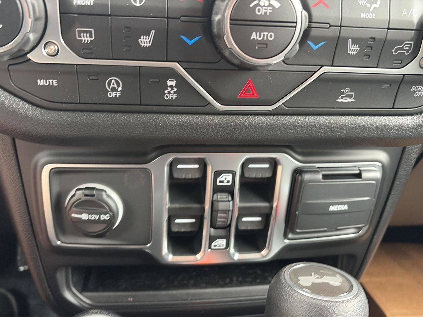 New 2026 Jeep Wrangler Unlimited Sport AWD/4WD image 19