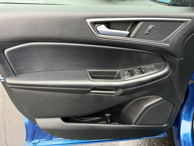 Certified 2022 Ford Edge SEL AWD/4WD image 9