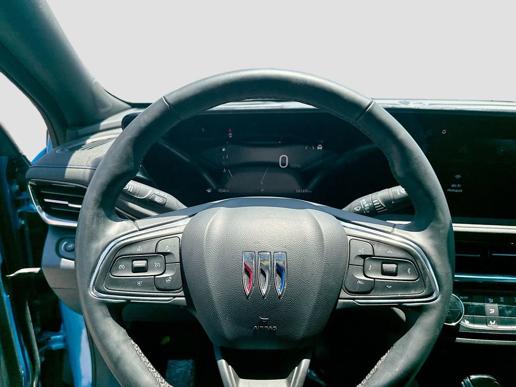 Used 2025 Buick Envista Sport Touring w/ Convenience I Package FWD image 13
