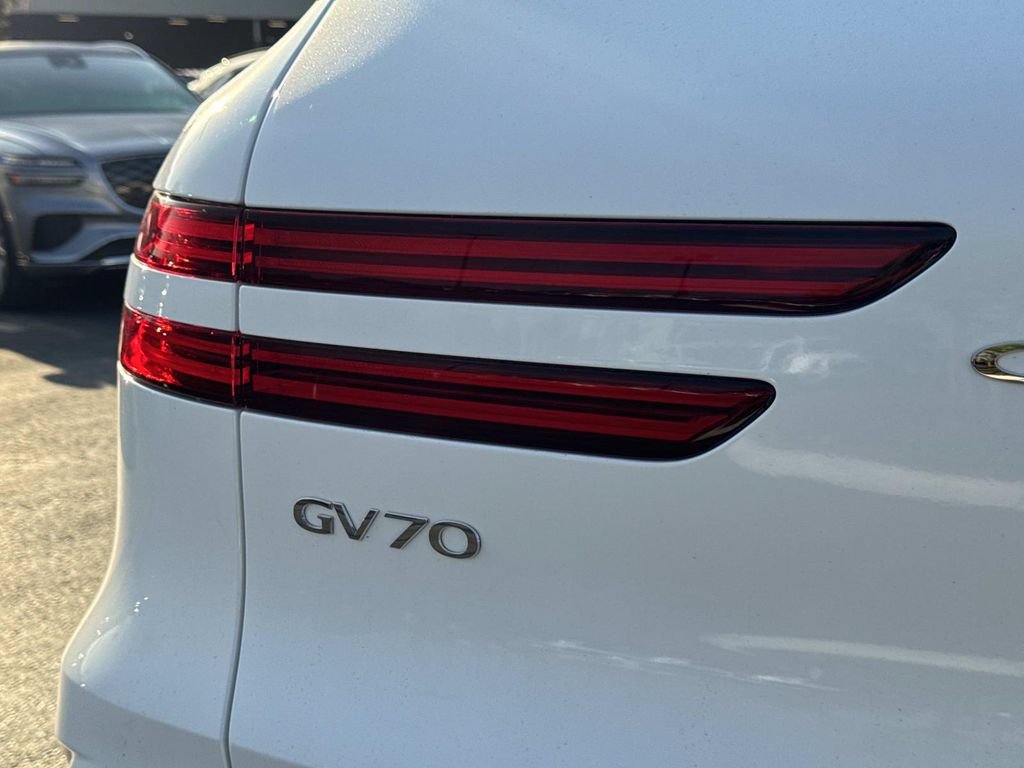 New 2026 Genesis GV70 3.5T Sport Advanced AWD/4WD image 16
