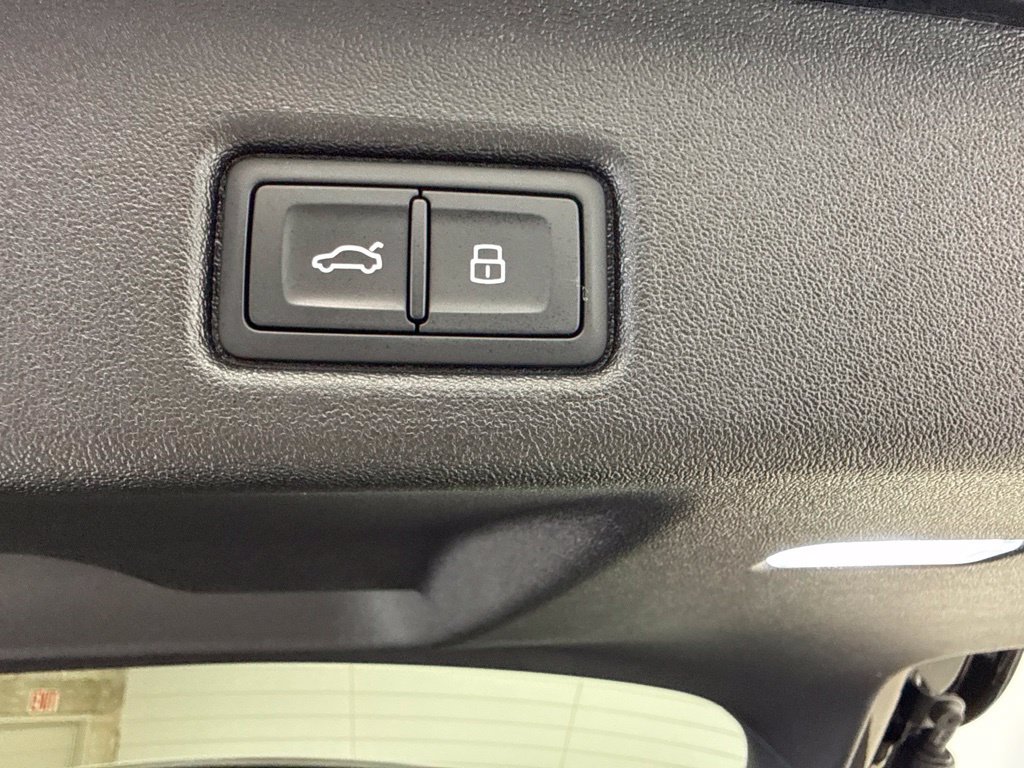 Used 2025 Audi Q5 Premium Plus AWD/4WD image 22
