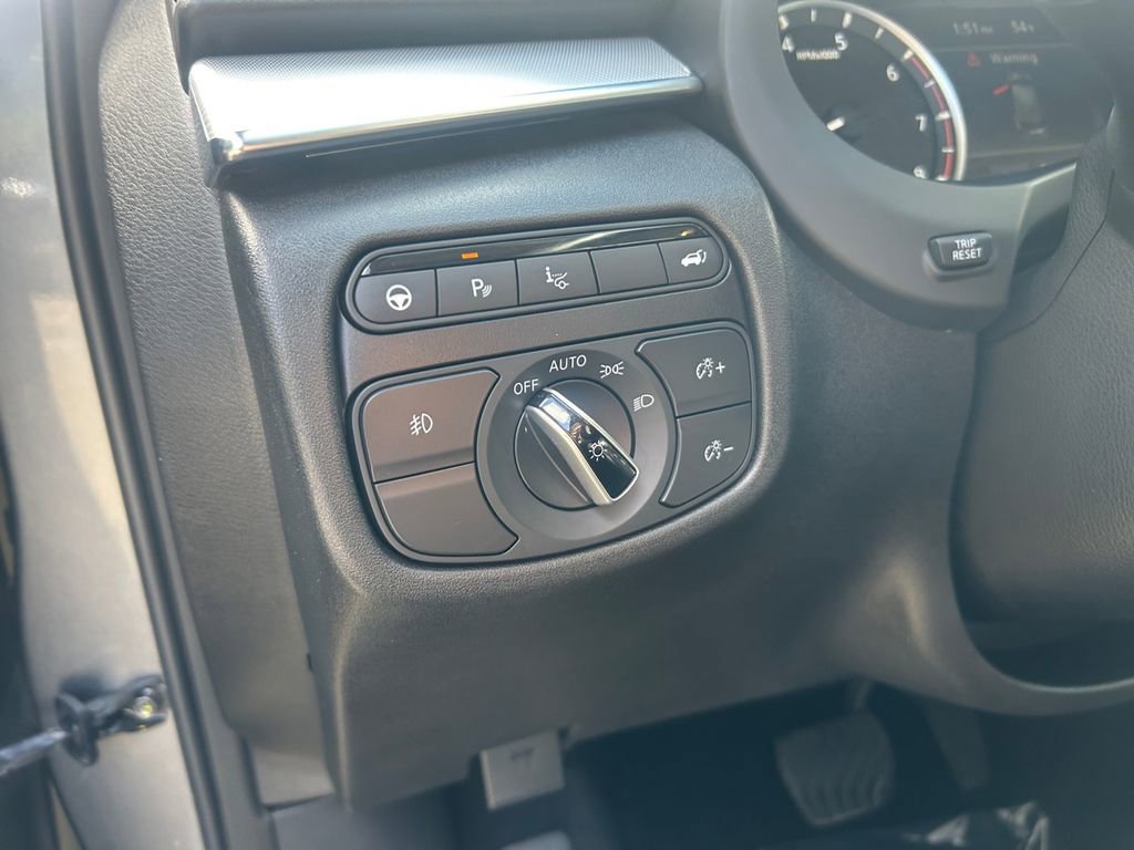 Used 2019 INFINITI QX50 Essential w/ Proactive Package AWD/4WD image 21
