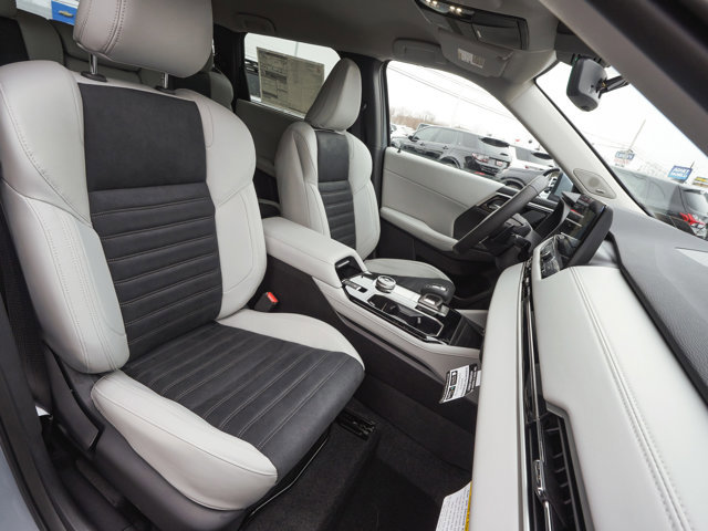 New 2026 Mitsubishi Outlander SE AWD/4WD image 40