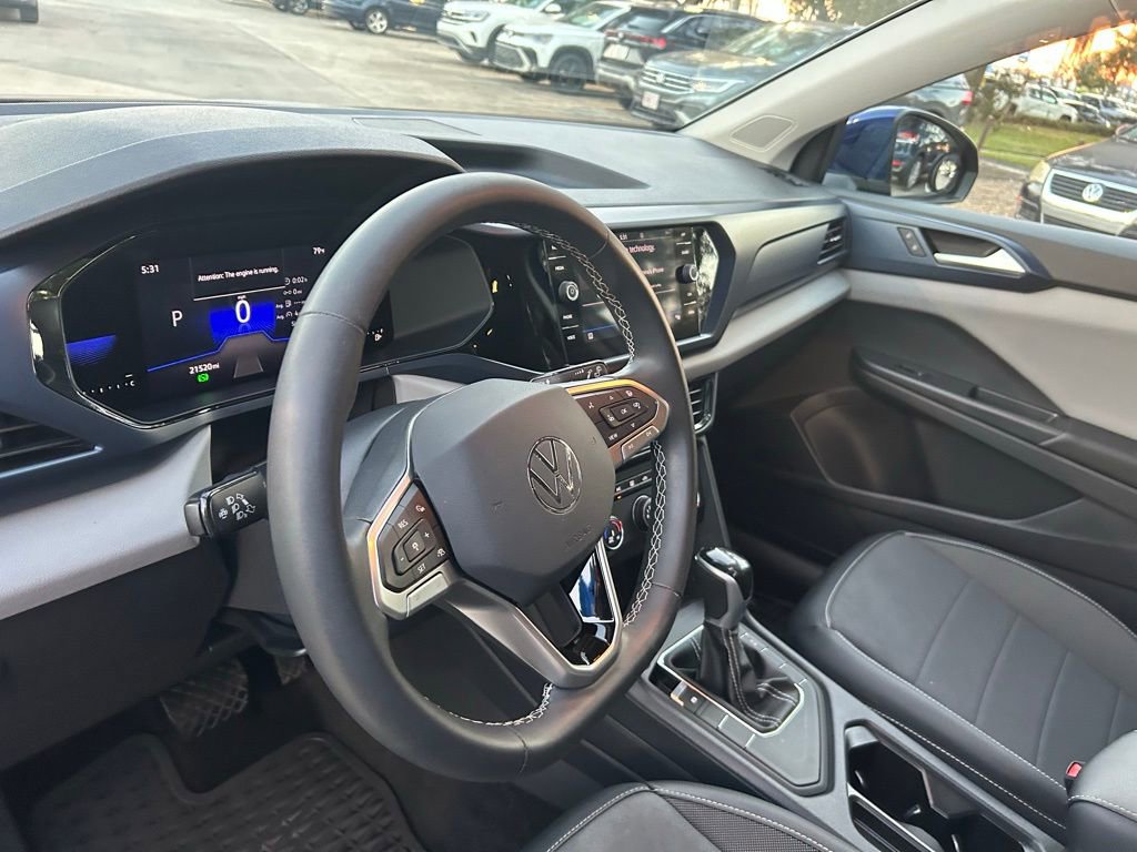 Used 2022 Volkswagen Taos SE w/ Driver Assistance Package image 10