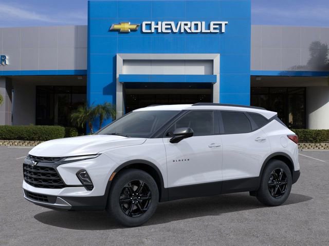 New 2026 Chevrolet Blazer LT w/ Convenience Package image 2