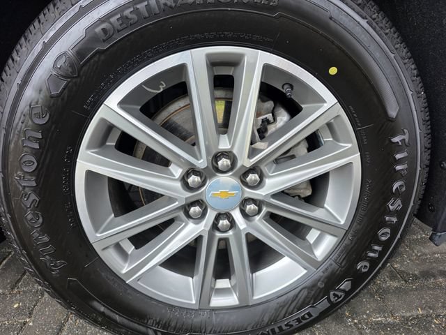 Used 2023 Chevrolet Traverse LT AWD/4WD image 7