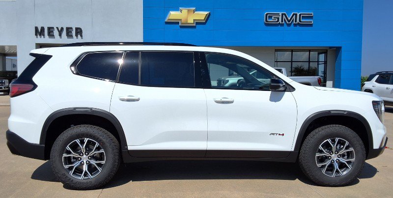 New 2026 GMC Acadia AT4 w/ Luxury Package