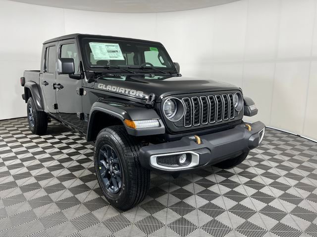 New 2026 Jeep Gladiator Sport AWD/4WD image 4