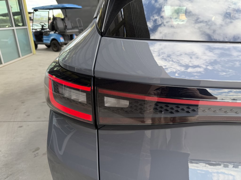 Used 2023 Volkswagen ID.4 Pro S RWD image 14