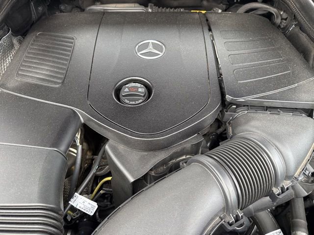 Used 2025 Mercedes-Benz GLE 450e 4MATIC w/ Winter Package image 33