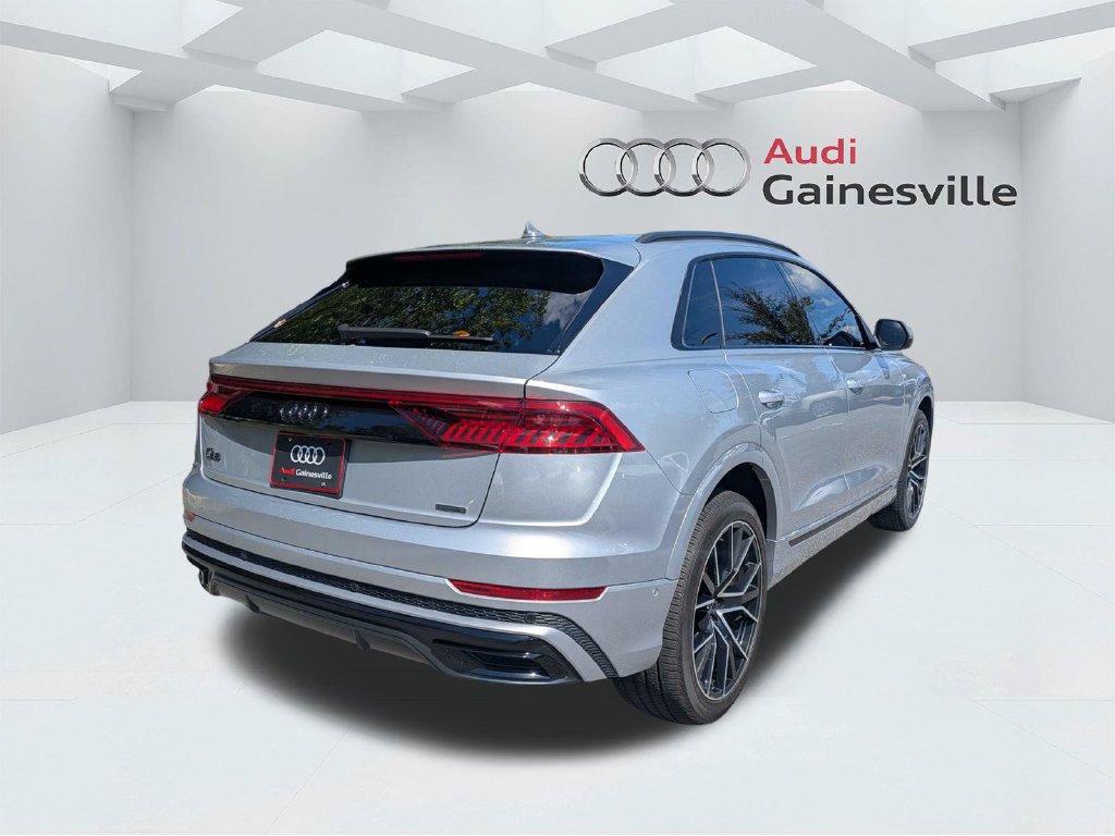 Used 2021 Audi Q8 Prestige w/ Prestige Package AWD/4WD image 4