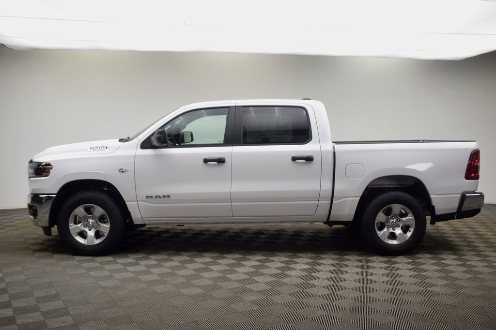 New 2026 RAM 1500 4x4 Crew Cab image 12