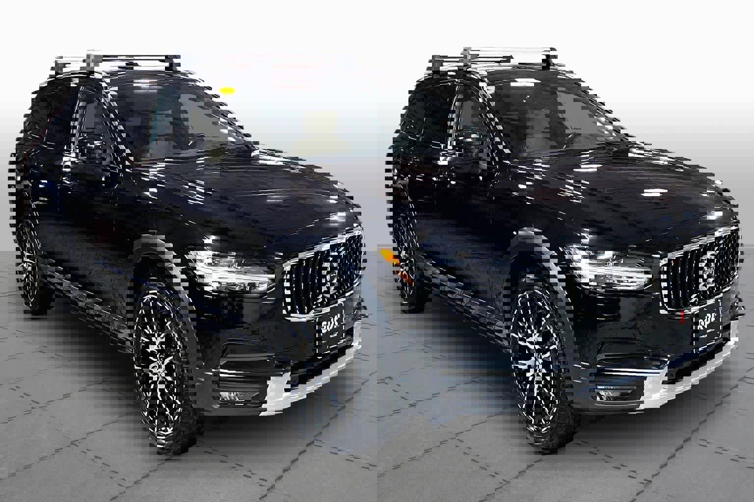 Used 2020 Volvo V90 T6 Cross Country image 3