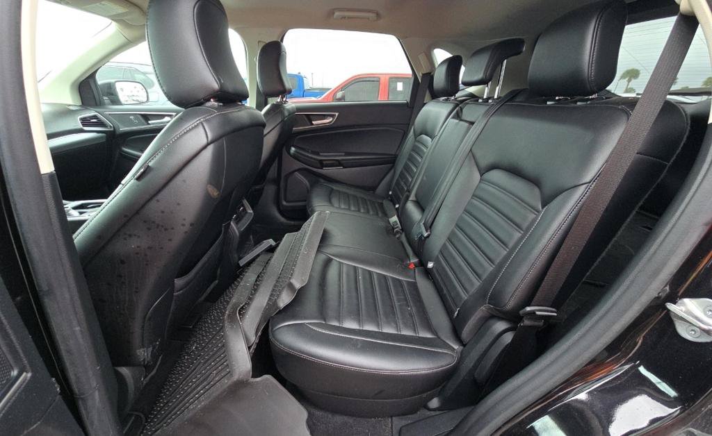 Used 2022 Ford Edge SEL w/ Convenience Package AWD/4WD image 17