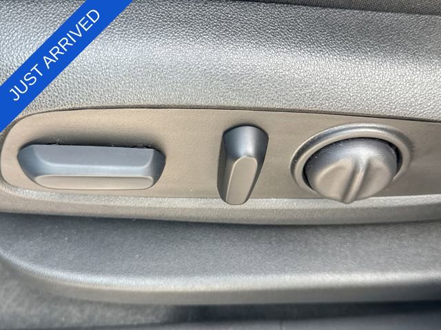 Used 2024 Chevrolet Equinox LT FWD image 12