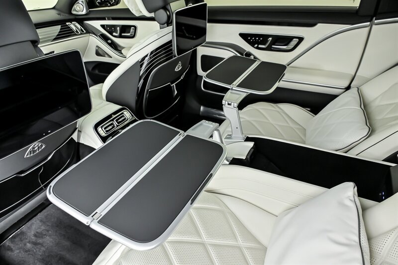 Used 2024 Mercedes-Benz Maybach S 680 4MATIC image 29