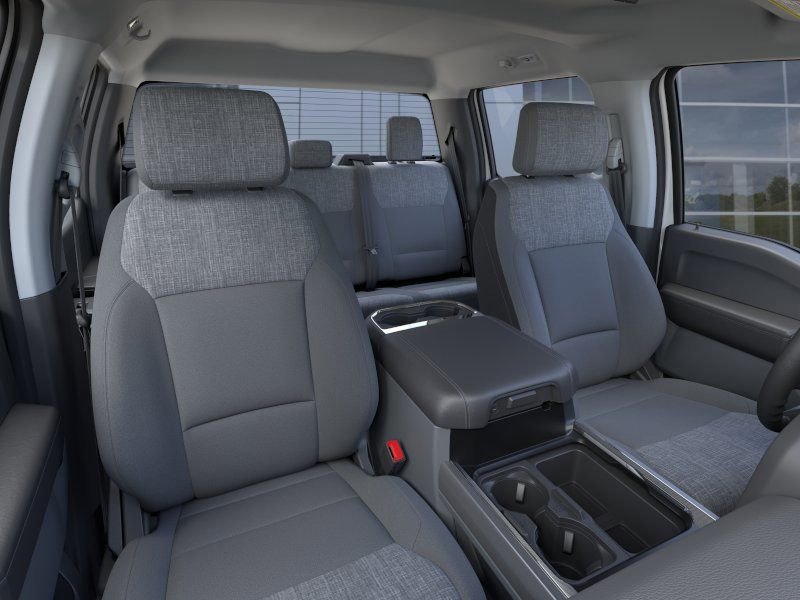 New 2026 Ford F250 XLT w/ XLT Premium Package AWD/4WD image 10