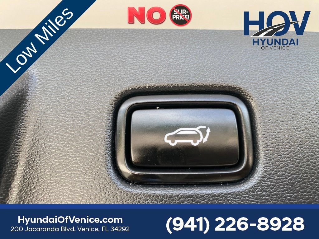 Certified 2024 Hyundai Tucson Limited FWD image 37