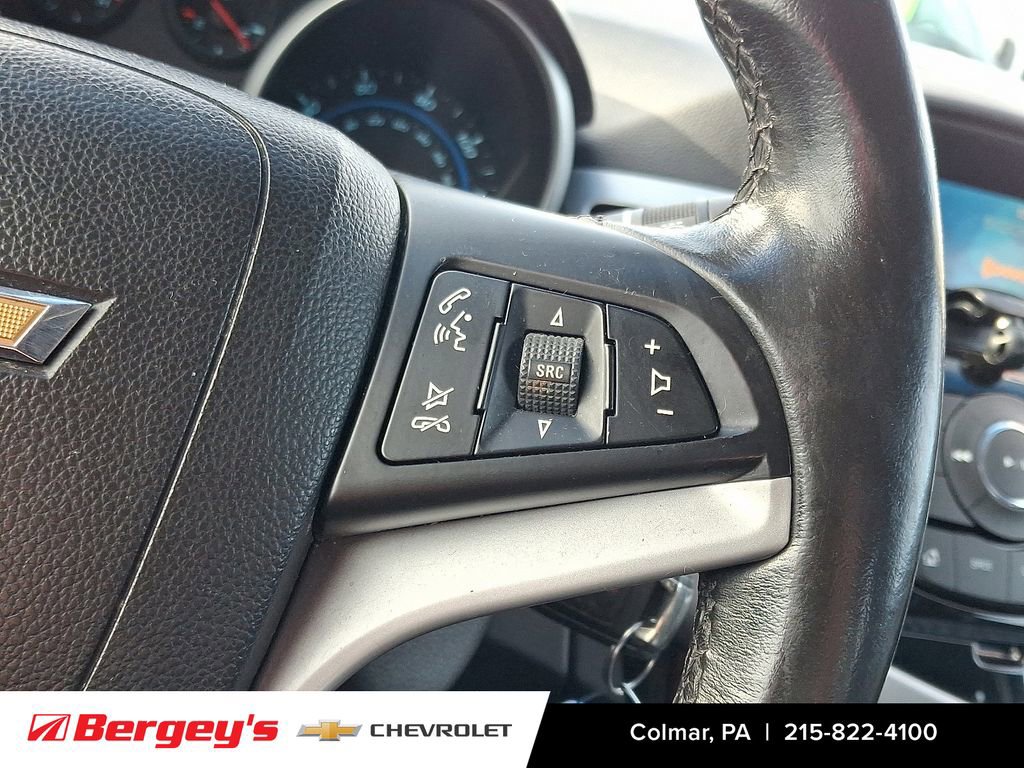 Certified 2014 Chevrolet Cruze LT w/ Technology Package image 24