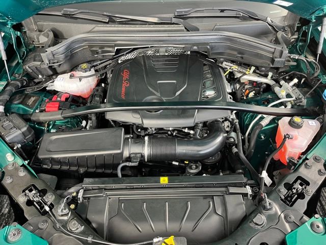 Used 2025 Alfa Romeo Stelvio Sprint AWD/4WD image 49
