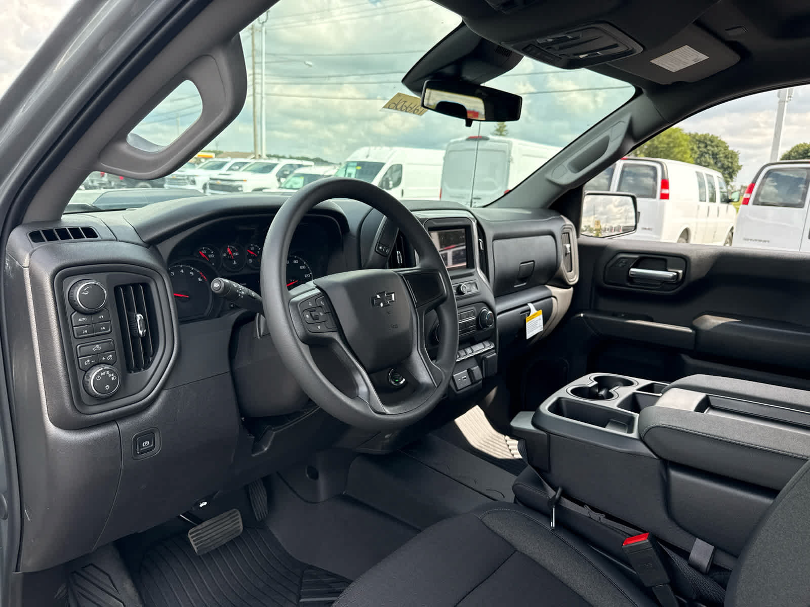 New 2026 Chevrolet Silverado 1500 Custom Trail Boss w/ Turbomax Blackout Package AWD/4WD image 10