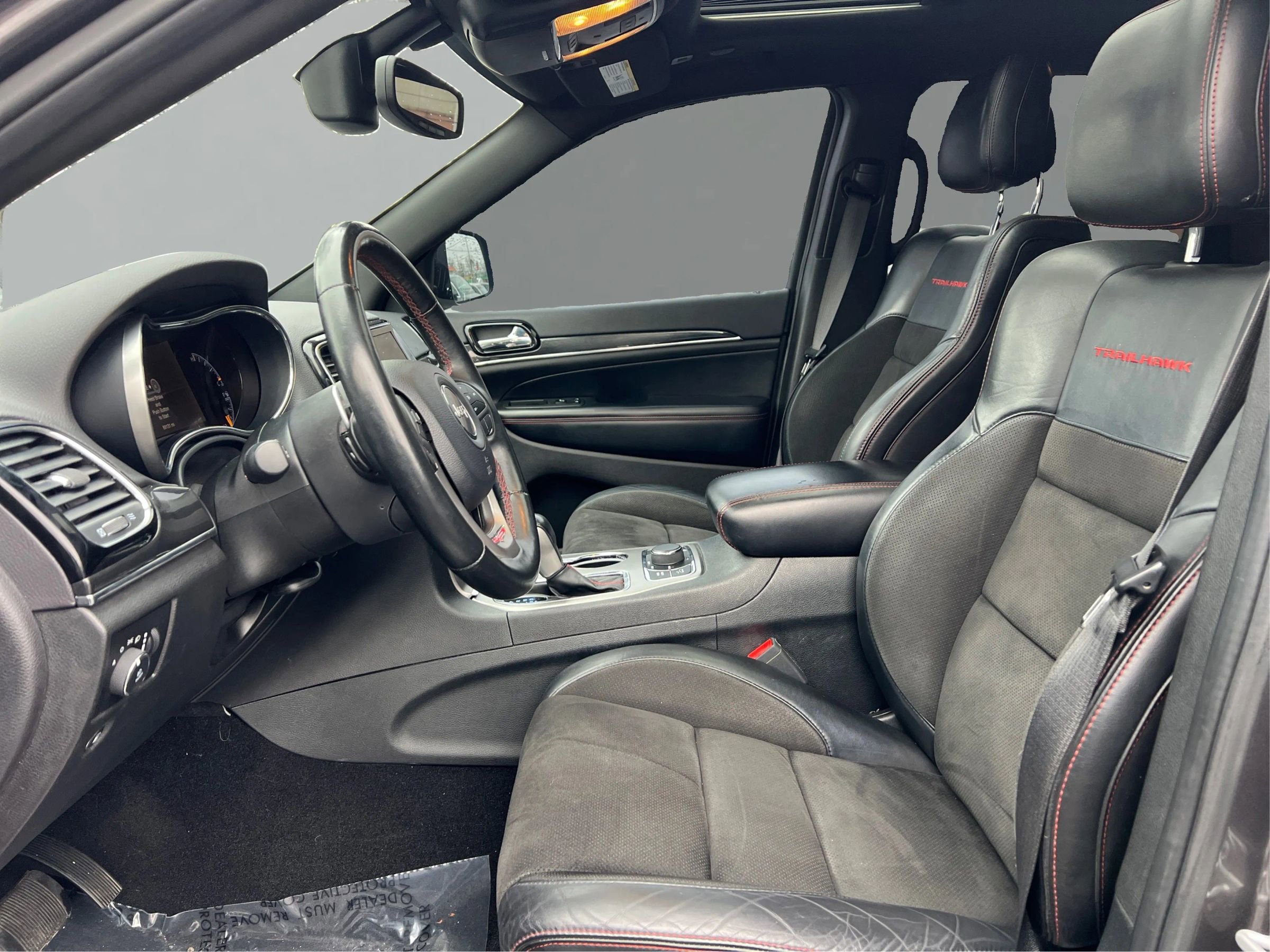 Used 2019 Jeep Grand Cherokee Trailhawk image 9