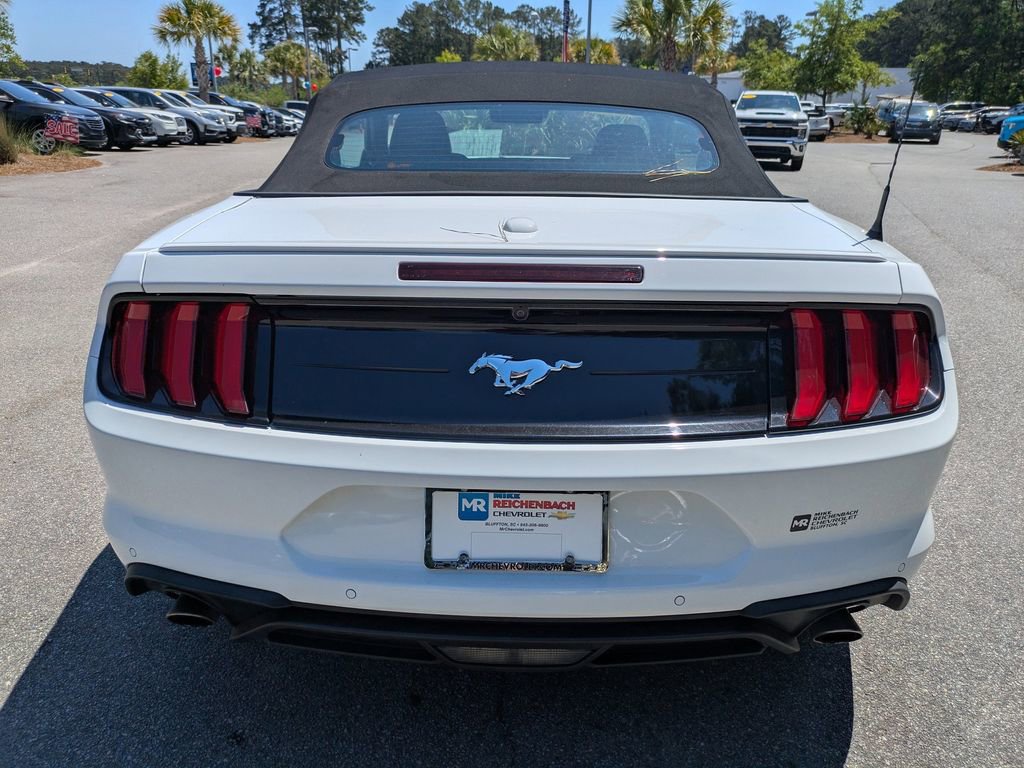Used 2023 Ford Mustang Premium image 5