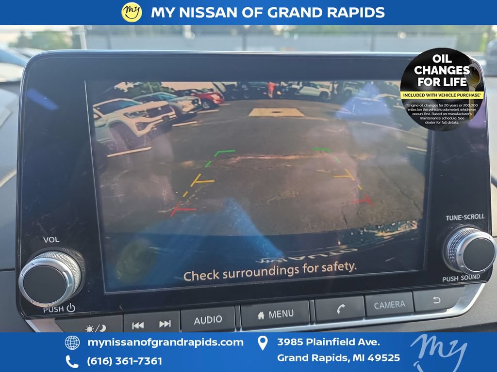 Used 2025 Nissan Altima 2.5 SV FWD image 19