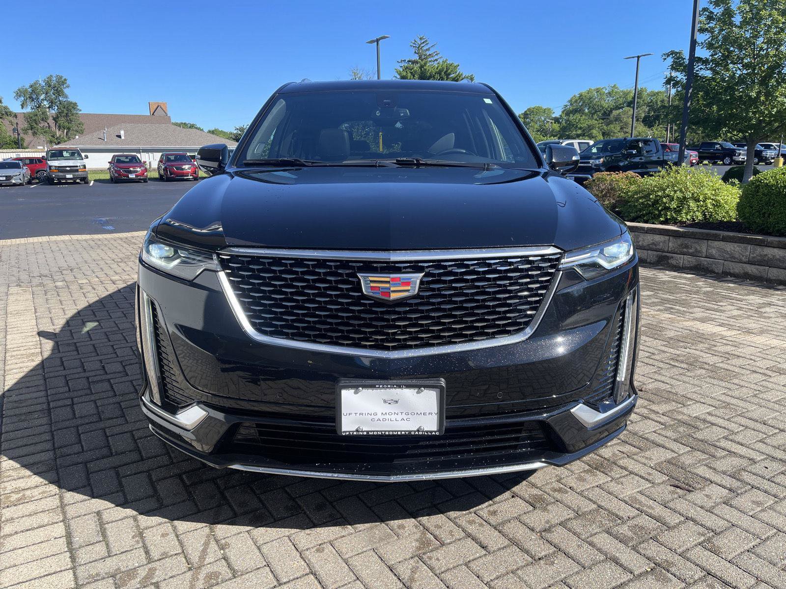 Used 2024 Cadillac XT6 Premium Luxury w/ LPO, Floor Liner Package AWD/4WD image 8
