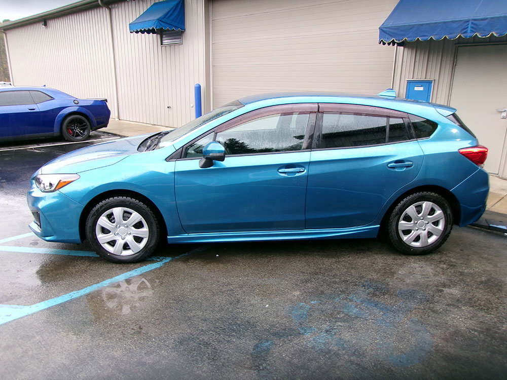 Used 2017 Subaru Impreza 2.0i Sport image 3