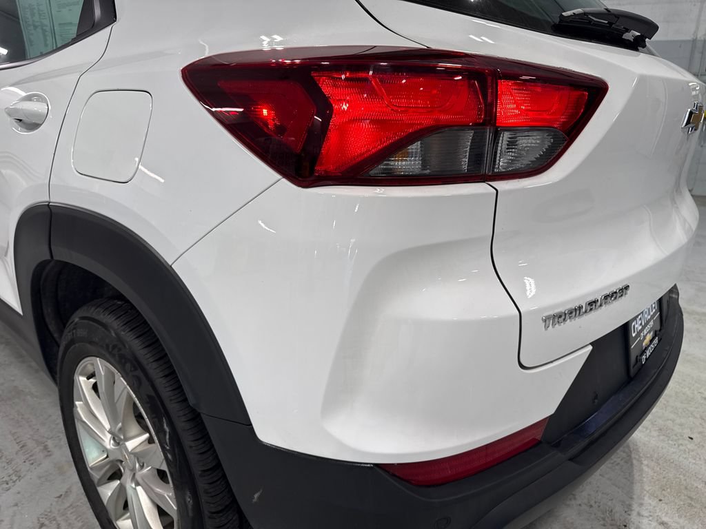 Used 2022 Chevrolet TrailBlazer LS FWD image 49
