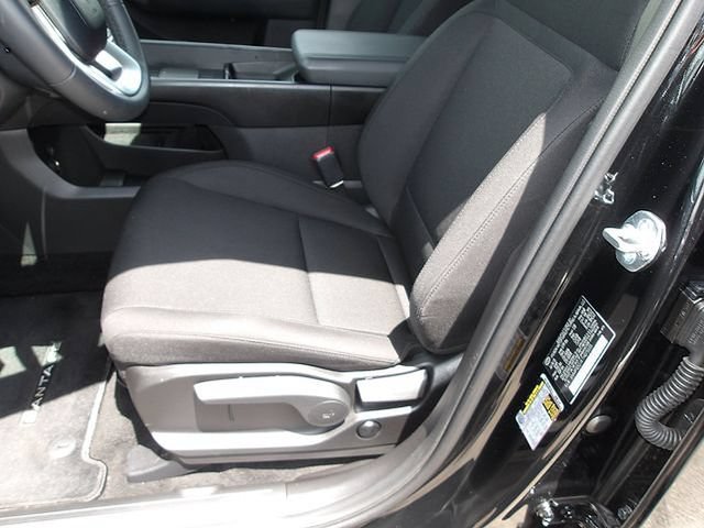 Certified 2026 Hyundai Santa Fe SE AWD/4WD image 13