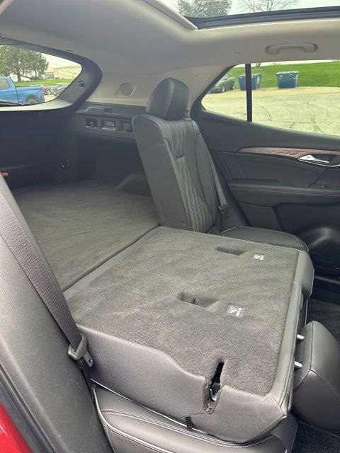 Used 2023 Buick Envision Avenir image 45