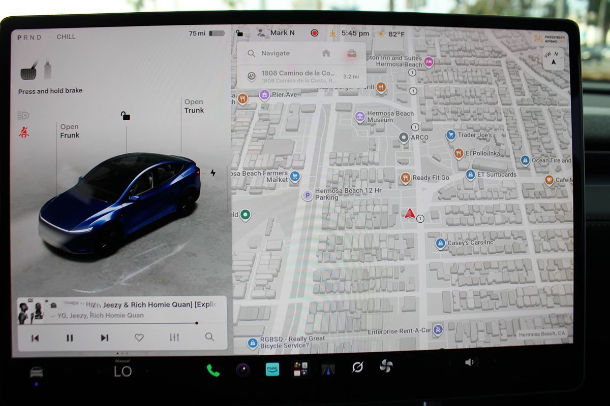 Used 2026 Tesla Model Y Long Range AWD/4WD image 31