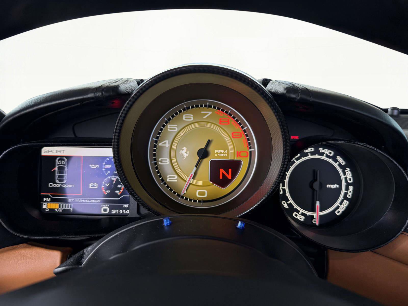 Used 2017 Ferrari California T image 44