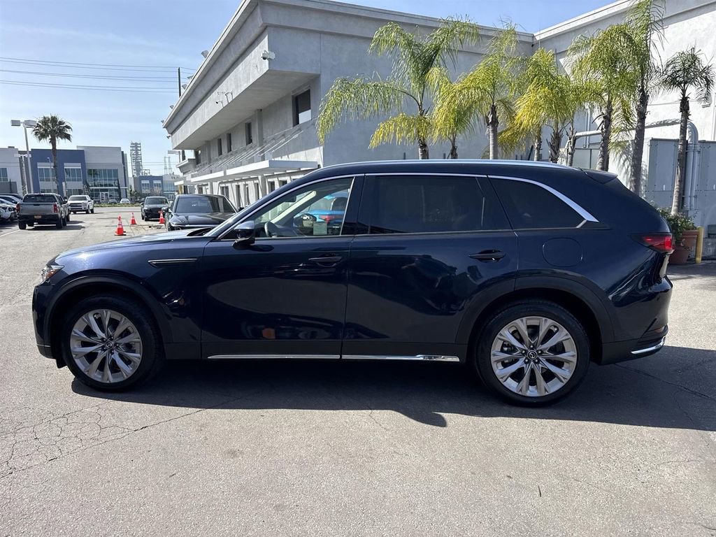 Used 2024 MAZDA CX-90 3.3 Turbo w/ Premium Package AWD/4WD image 6