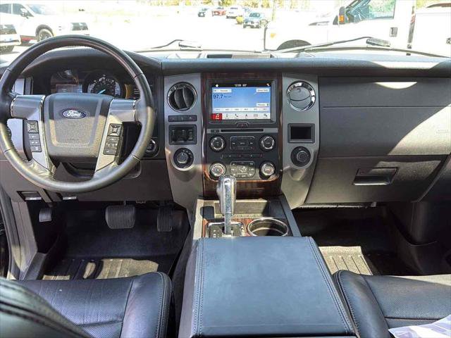 Used 2016 Ford Expedition EL Platinum image 31